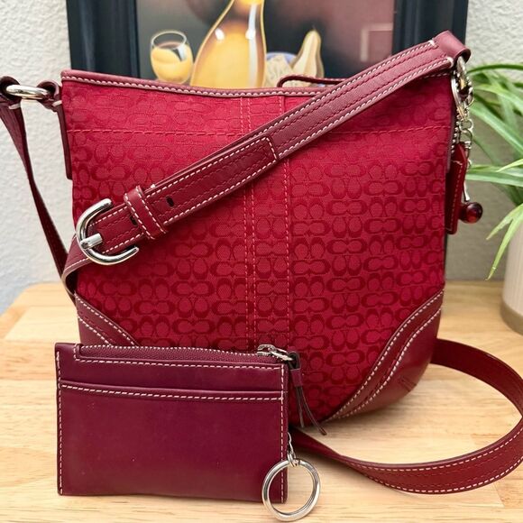 NWOT (Never Used) COACH Vintage Mini “C” Jacquard/Leather Bag & Keychain Wallet - Picture 2 of 11